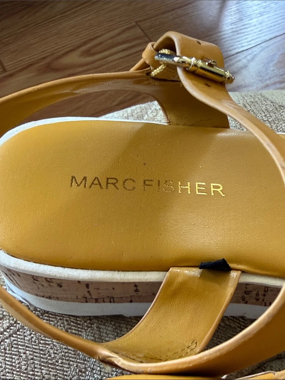 Marc Fisher Mustard Yellow Leather Platform Sandals‎ 7.5